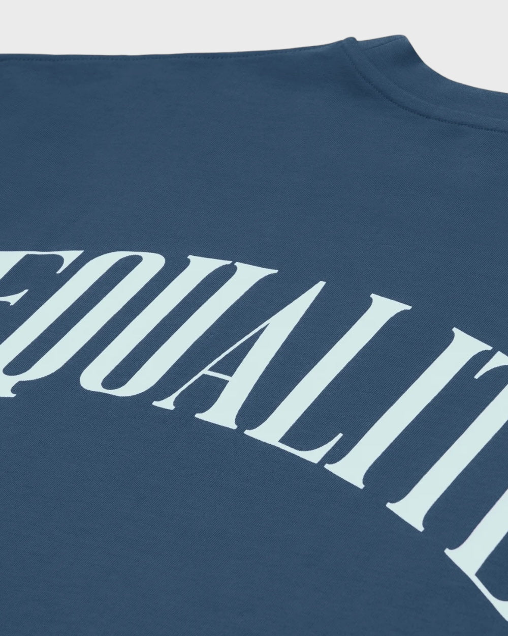 Equalité Oliver Oversized T-shirt Navy/Lichtblauw